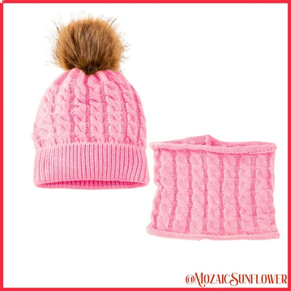 Toddler 2 Piece Hand Cable Knit Pink Hat Faux Fur Pom and Collar Scarf - Picture 3 of 4